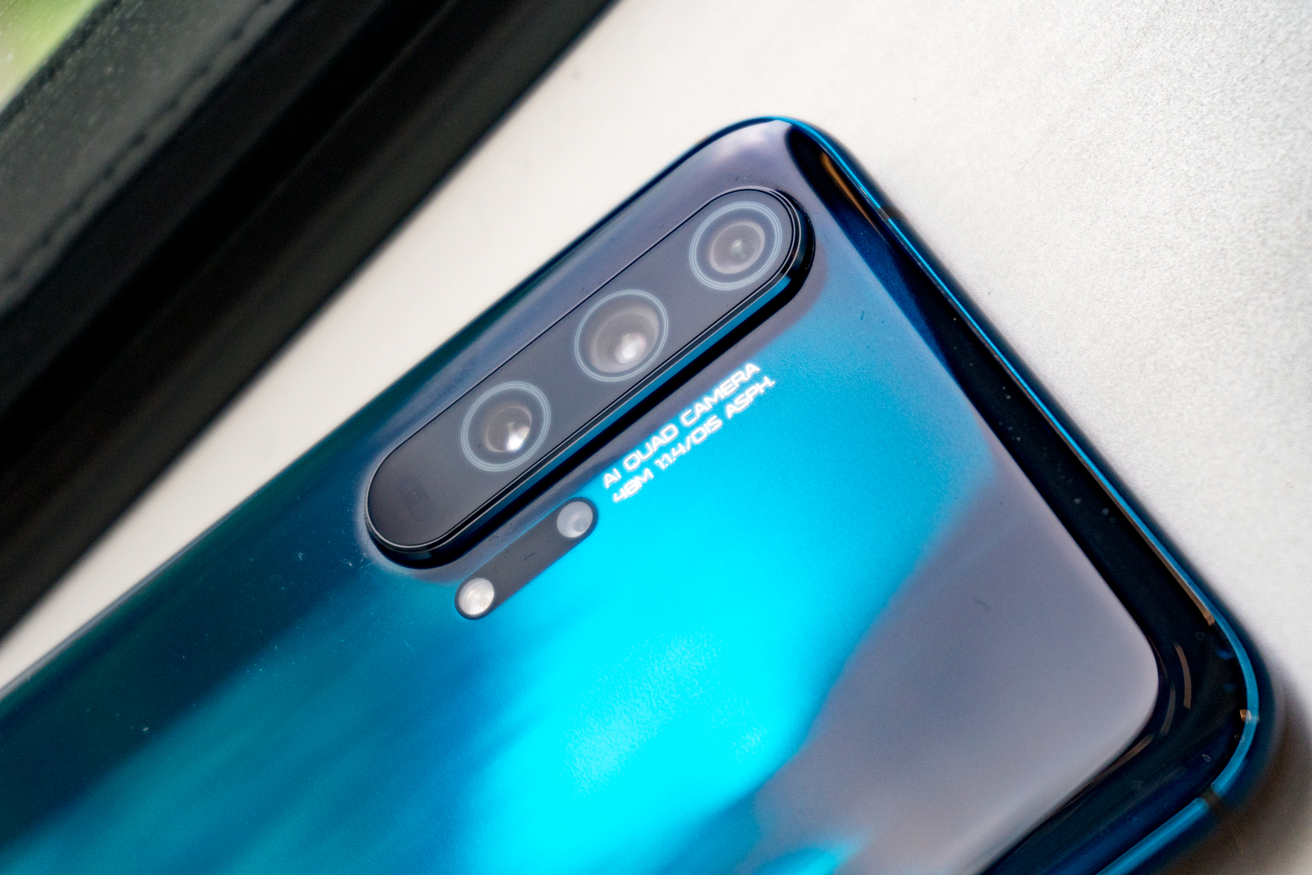 Замена стекла камеры honor 20 pro